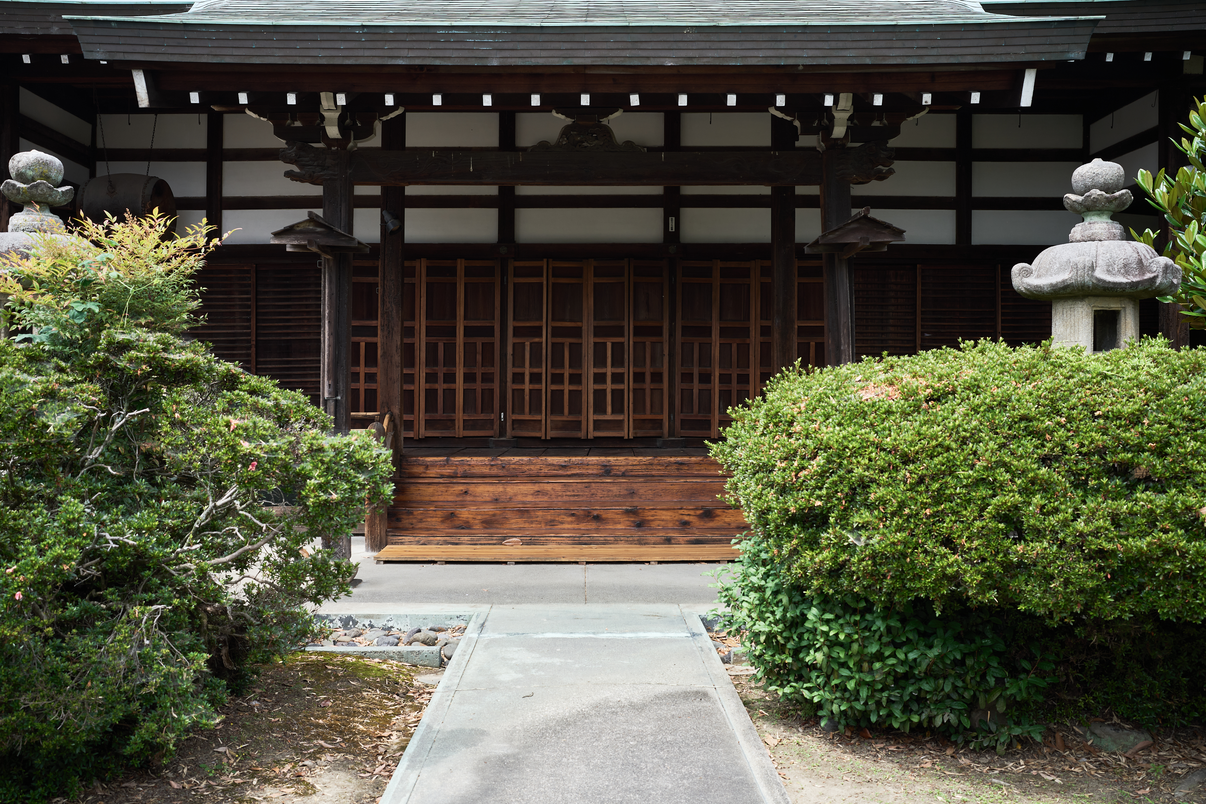 法信寺 本堂正面