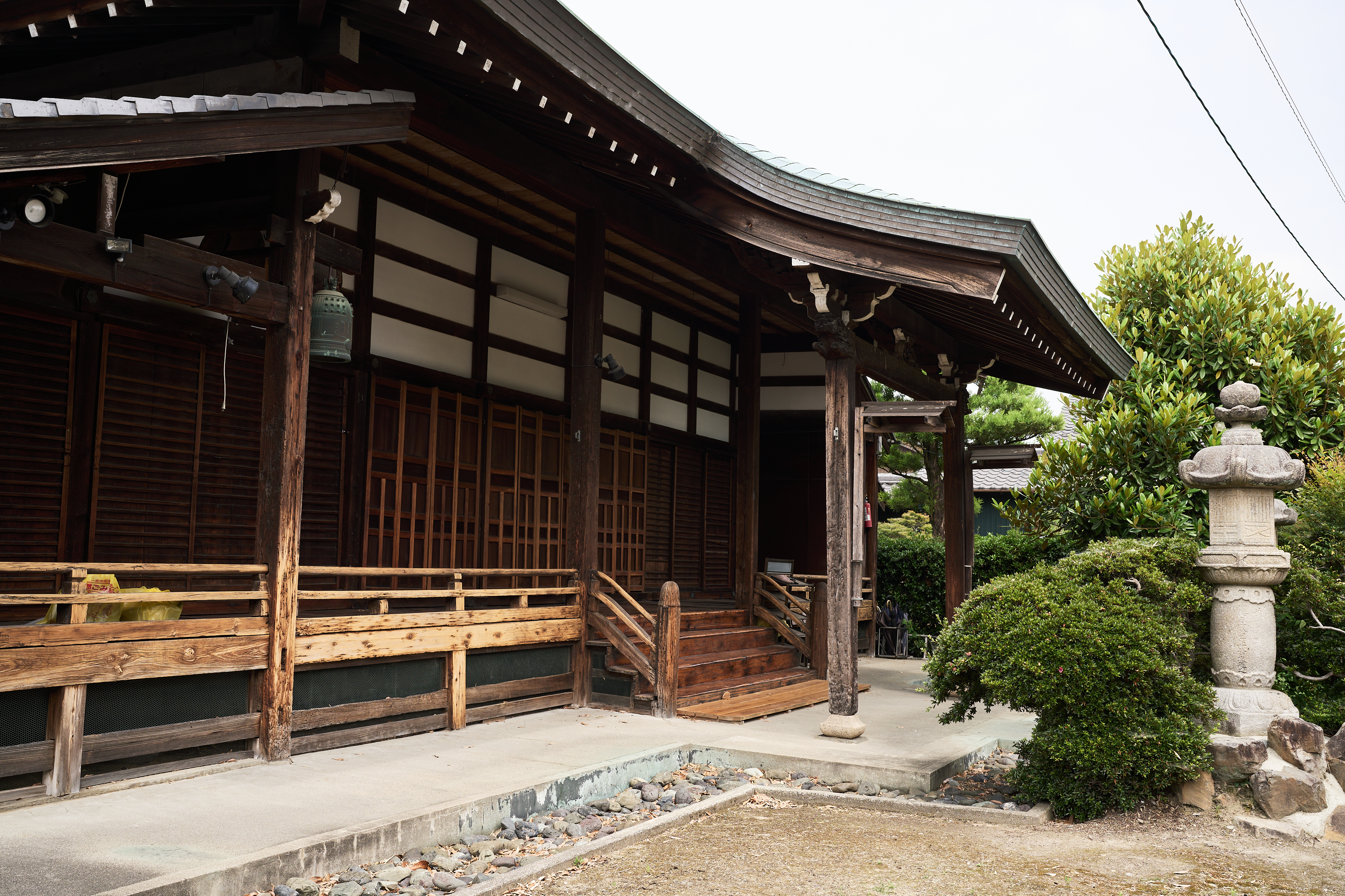 法信寺 本堂